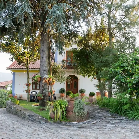 Casal Dos 5 Guest house