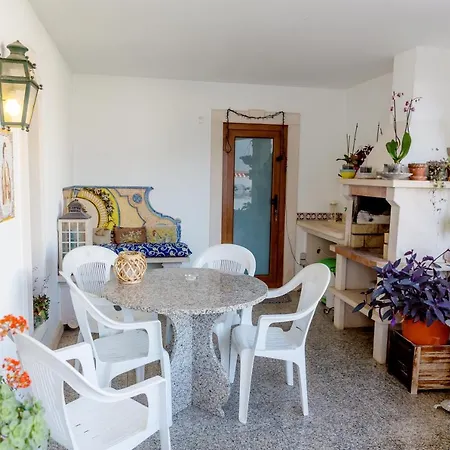 Casal Dos 5 Guest house