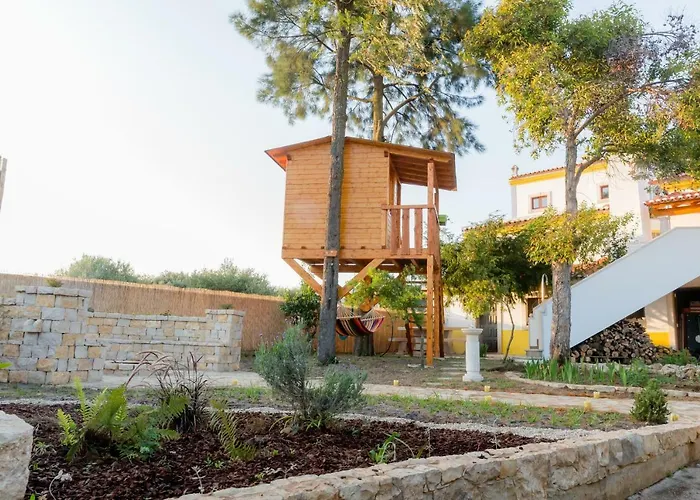 Casal Dos 5 Guest house Minde