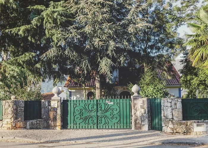 Casal Dos 5 ゲストハウス 4*