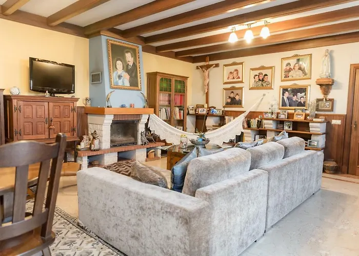 בית הארחה Casal Dos 5 4*