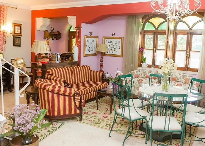 Guest house Casal Dos 5 4*